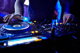 Top Tips For Hiring Wedding Dj Services